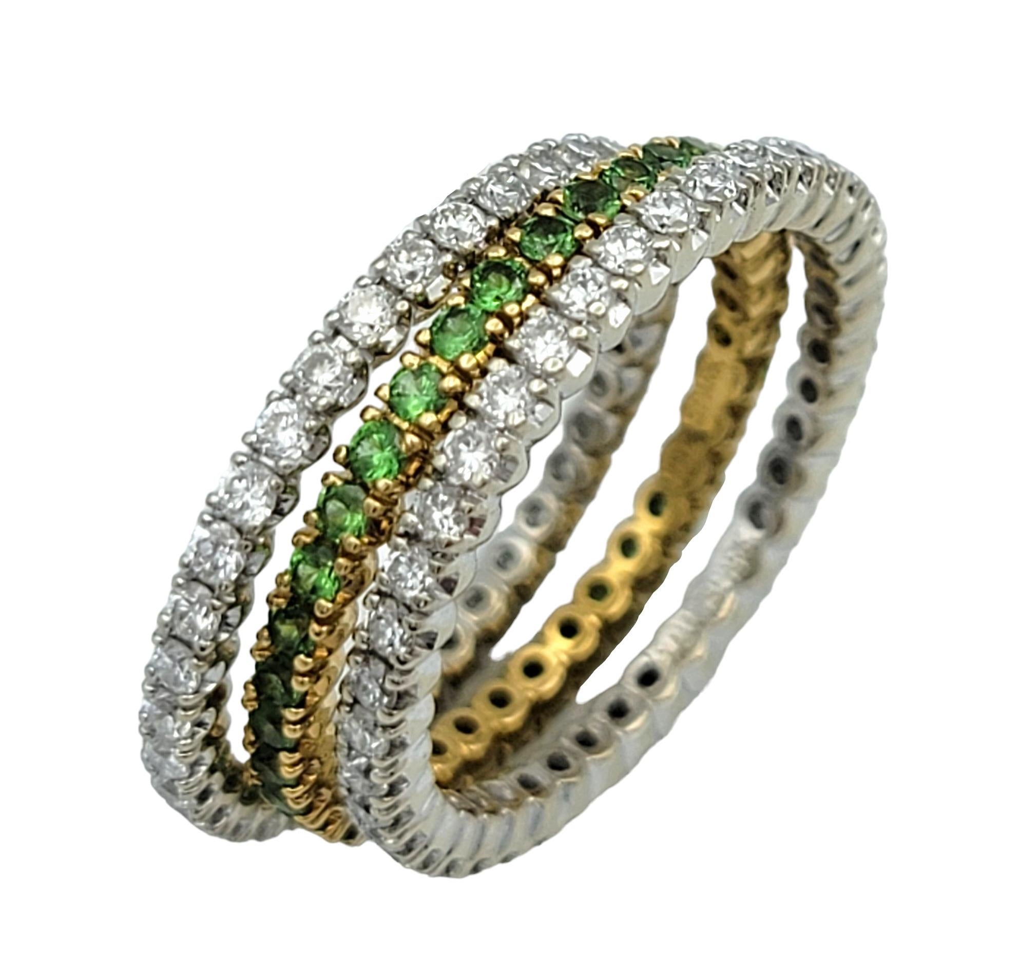 Contemporaneo Spark Creations: anello impilabile con granato tsavorite e diamanti in oro 18 carati in vendita