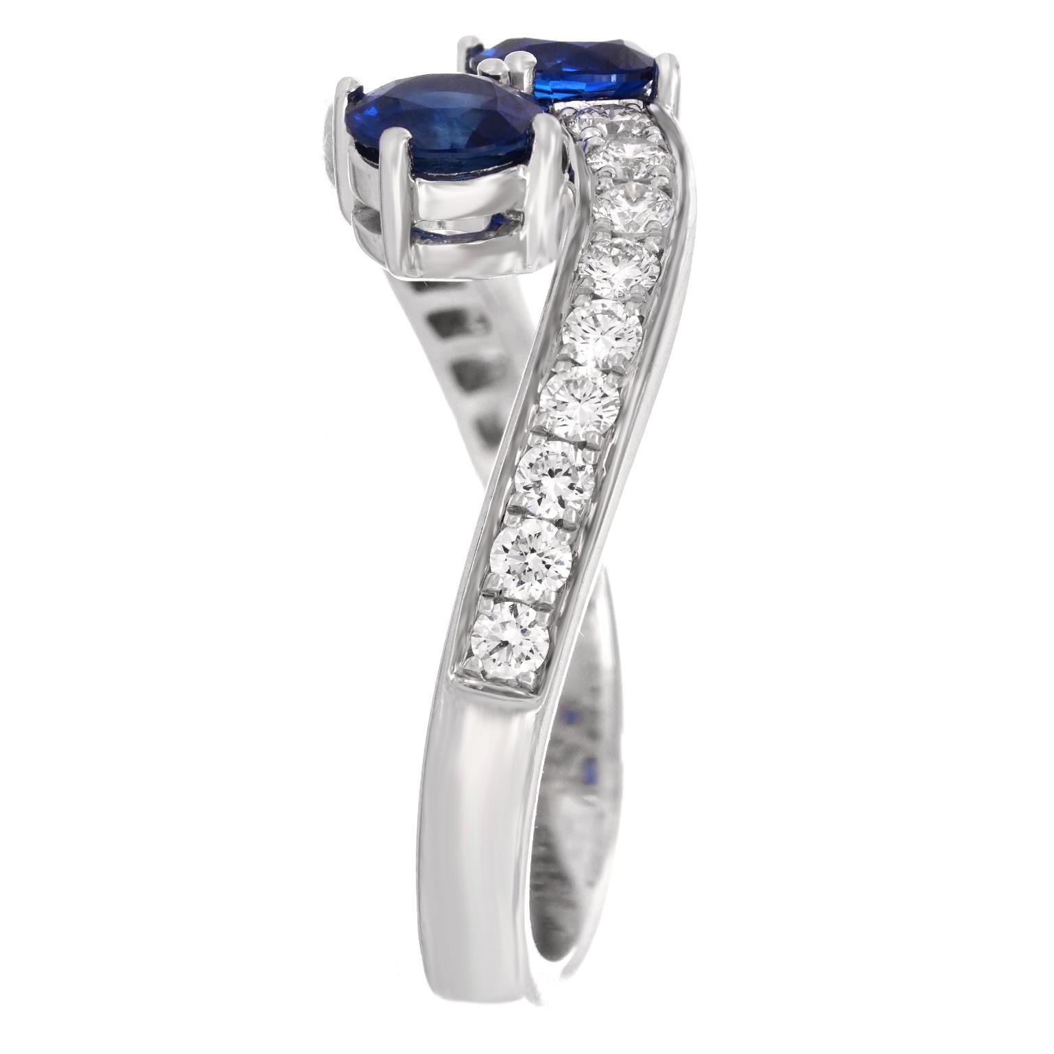 Spark Sapphire & Diamond Ring For Sale 6