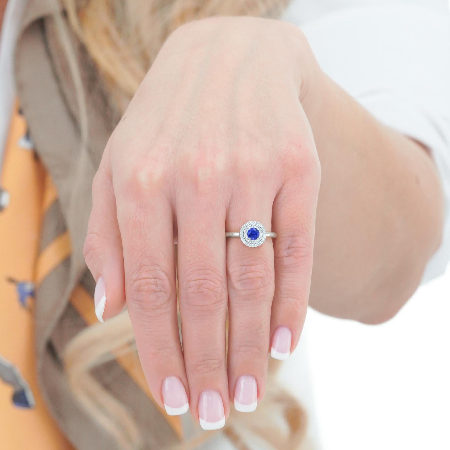 Spark Sapphire & Diamond Ring In Excellent Condition For Sale In Litchfield, CT