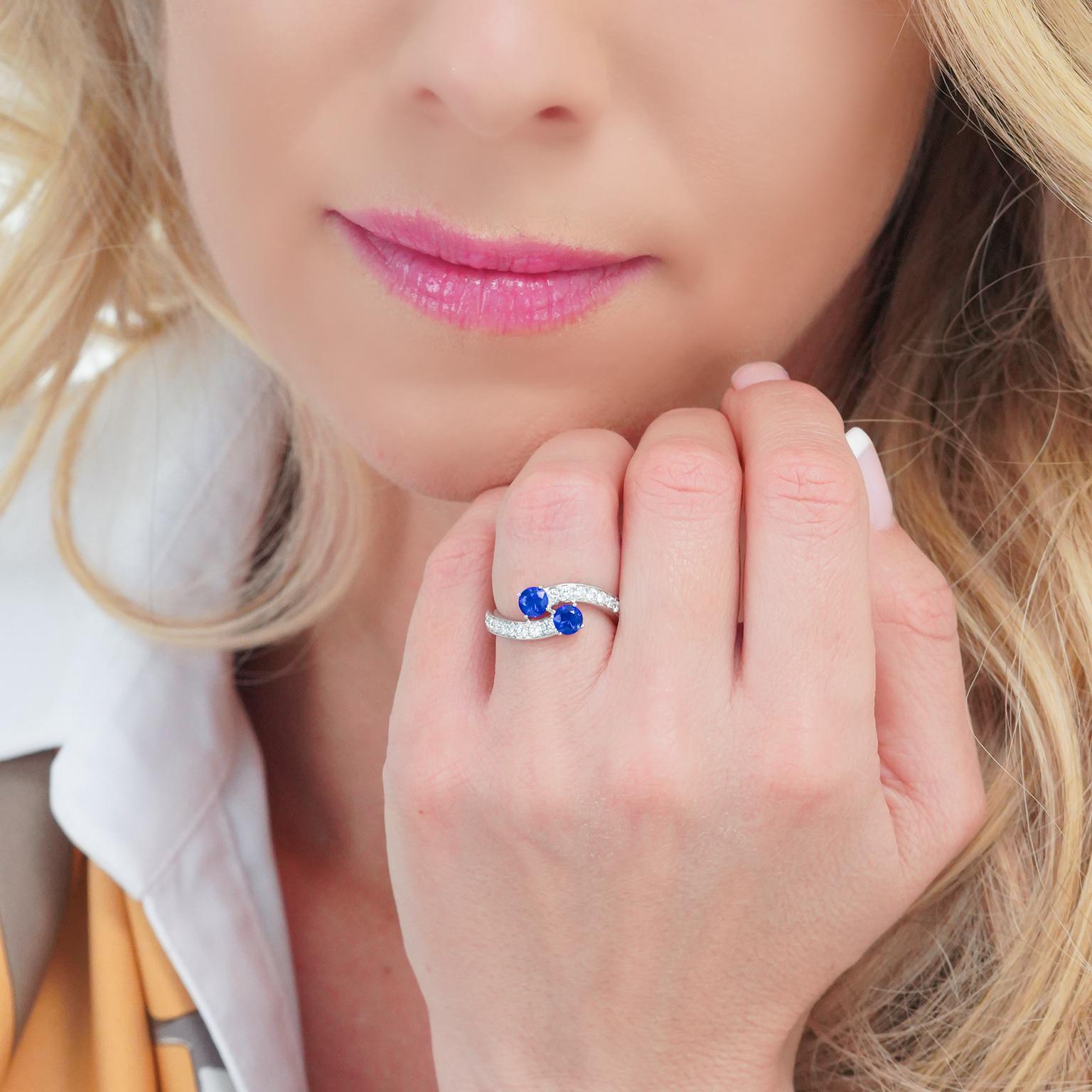 Spark Sapphire & Diamond Ring In Excellent Condition For Sale In Litchfield, CT