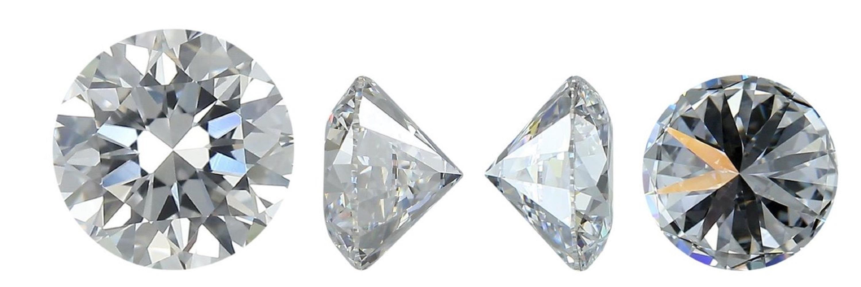 Étincelant 1 pc de diamant naturel sans défaut avec 1,04 ct rond D IF Certificat IGI en vente 2