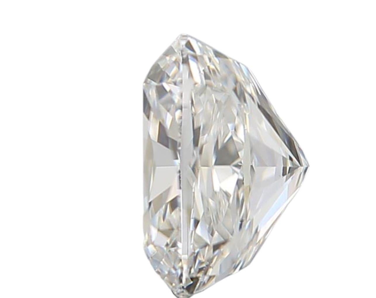 1 sparkling natural cushion modified brilliant diamond in a 0.84 carat E VVS2 with excellent cut. This diamond comes with GIA Certificate and laser inscription number.

SKU: 1237
GIA 6442187894