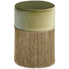 Sparkle Green Pouf mit goldenen Fransen