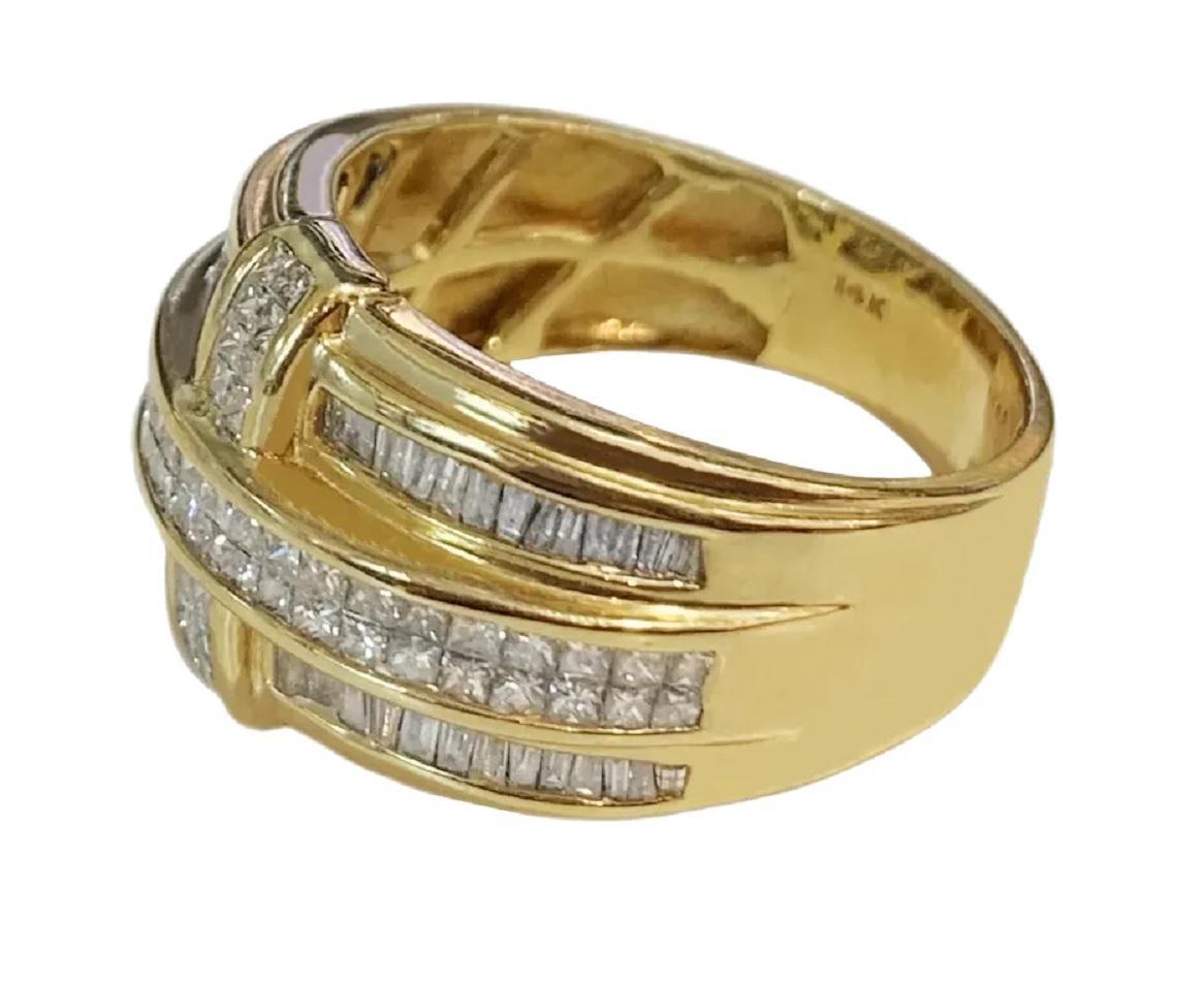 Custom made

-14k Yellow gold

-Ring size: 11

-Weight: 9.4gr

-Ring width: 0.2-0.6”

-Diamond: 2.75ct, VS clarity, G color