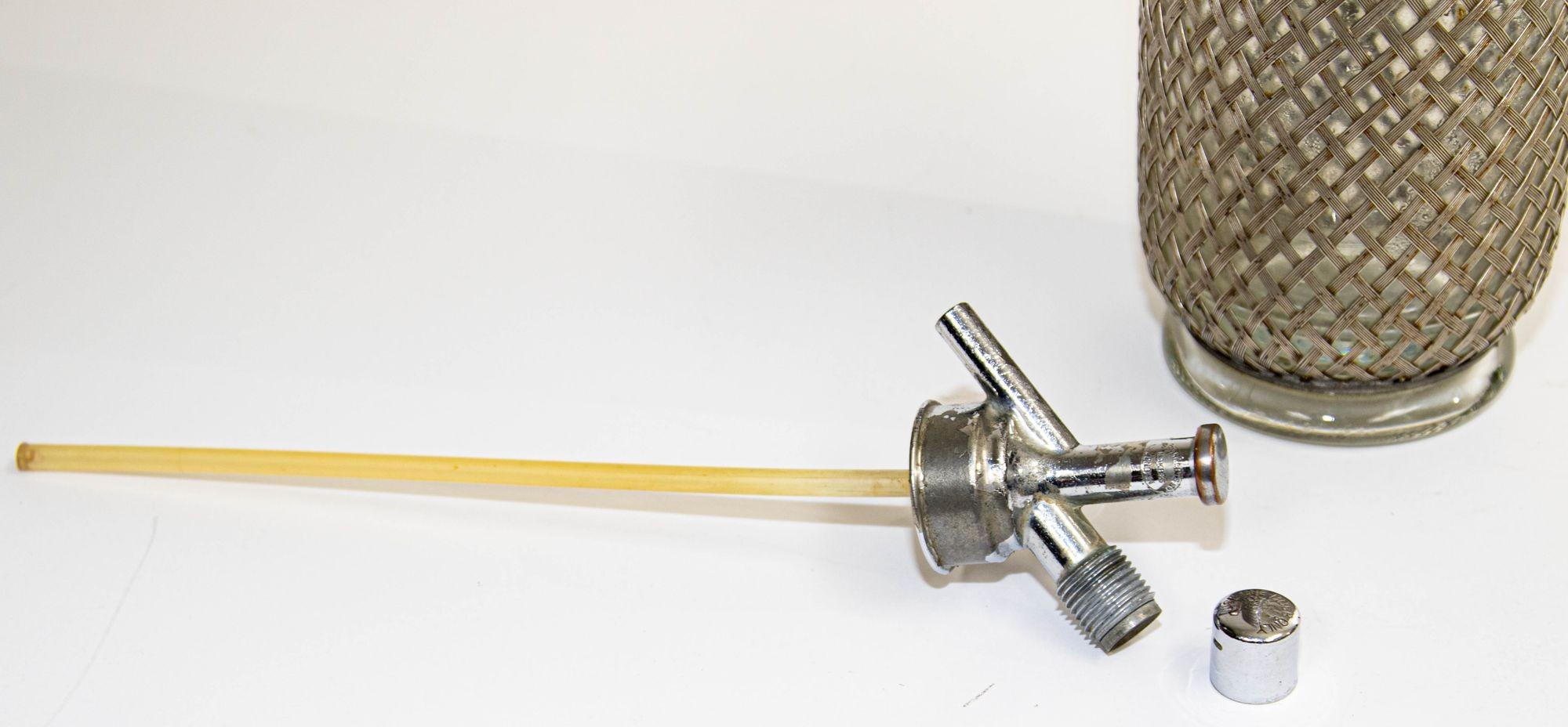 Sparklest Makers London Sifón inglés de metal gris y cristal, 1930 en venta 7