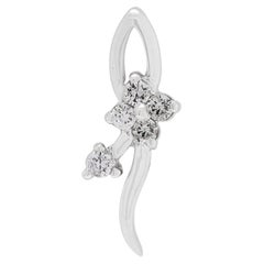 sparkling 0.08ct Diamond Bloom Pendant in 18K White Gold