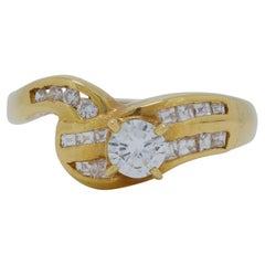 Sparkling 0,25 Karat Diamant Pave-Ring mit seitlichen Diamanten aus 20 Karat Gelbgold