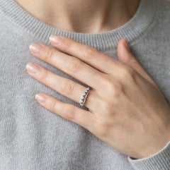 sparkling 0.27ct Natural Diamond Five-Stone Ring in 18K White Gold