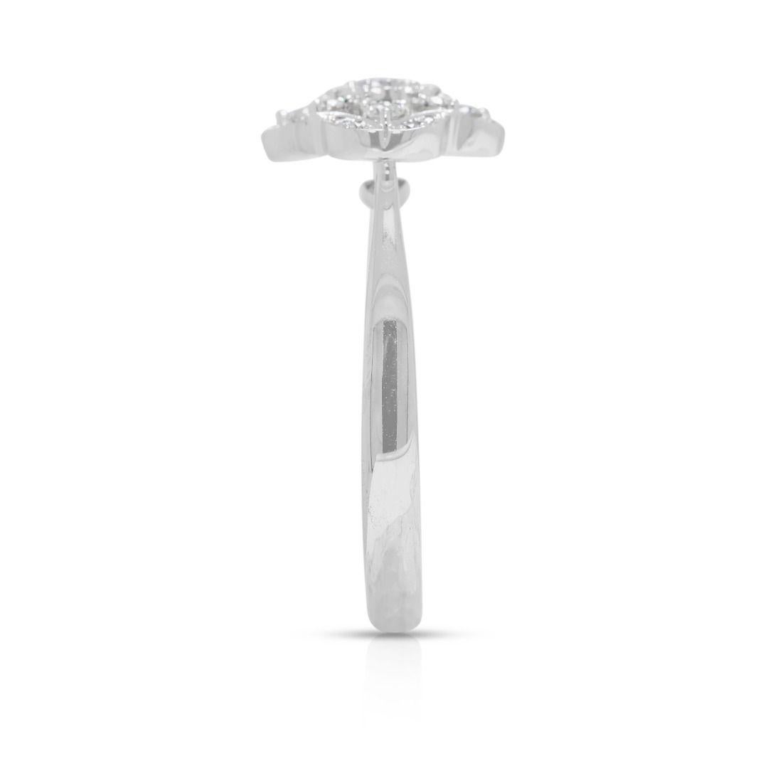 Whiting, diamante naturale da 0,28 ct. con quadrifoglio, oro bianco 18 carati in vendita 1