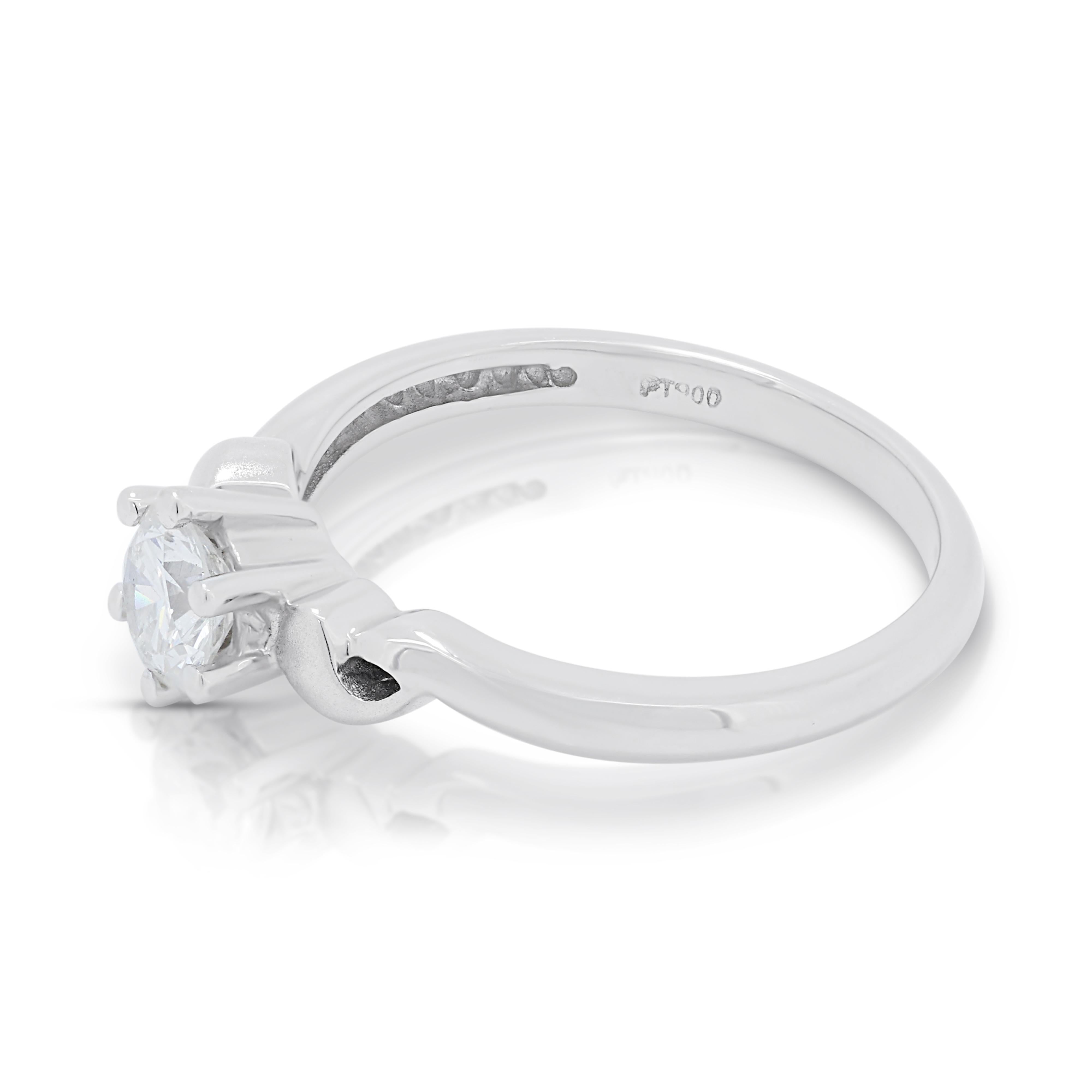 Round Cut Sparkling 0.56ct Diamond Solitaire Ring in Platinum For Sale