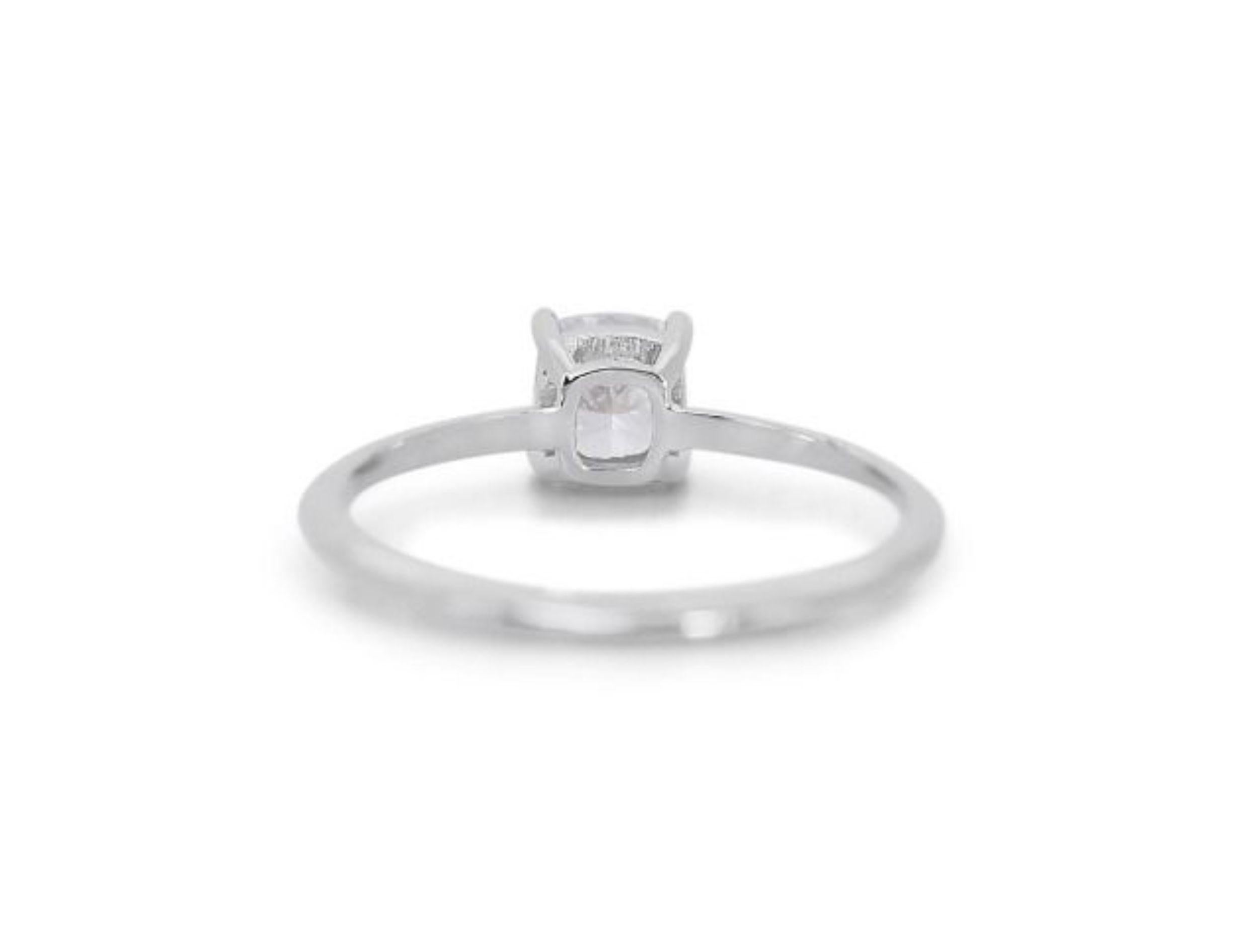 Women's Sparkling 0.7 Carat Cushion Modified Brilliant Diamond Ring For Sale