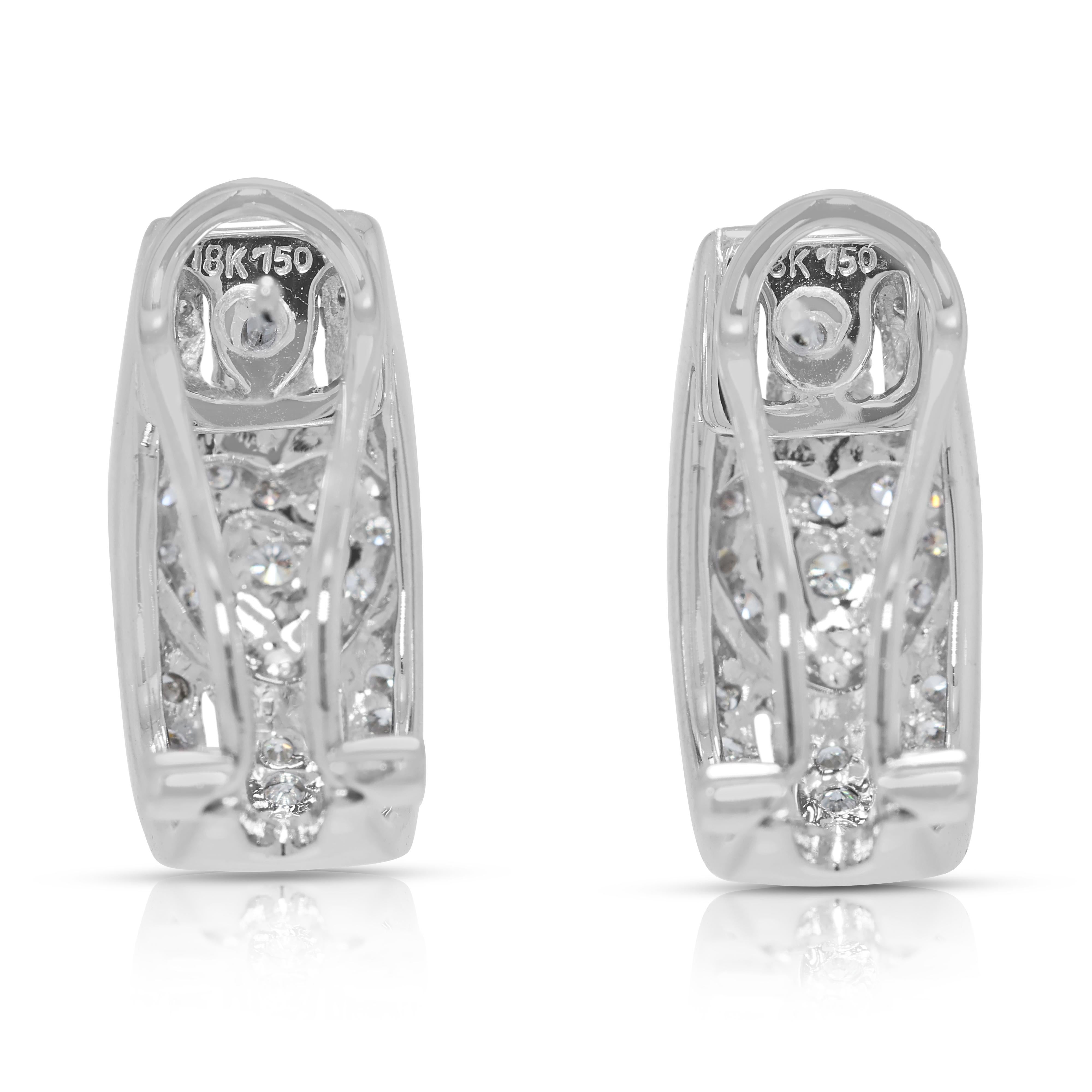Sparkling 0.72ct Natural Diamond 18K White Gold Latch Back Earrings For Sale 1