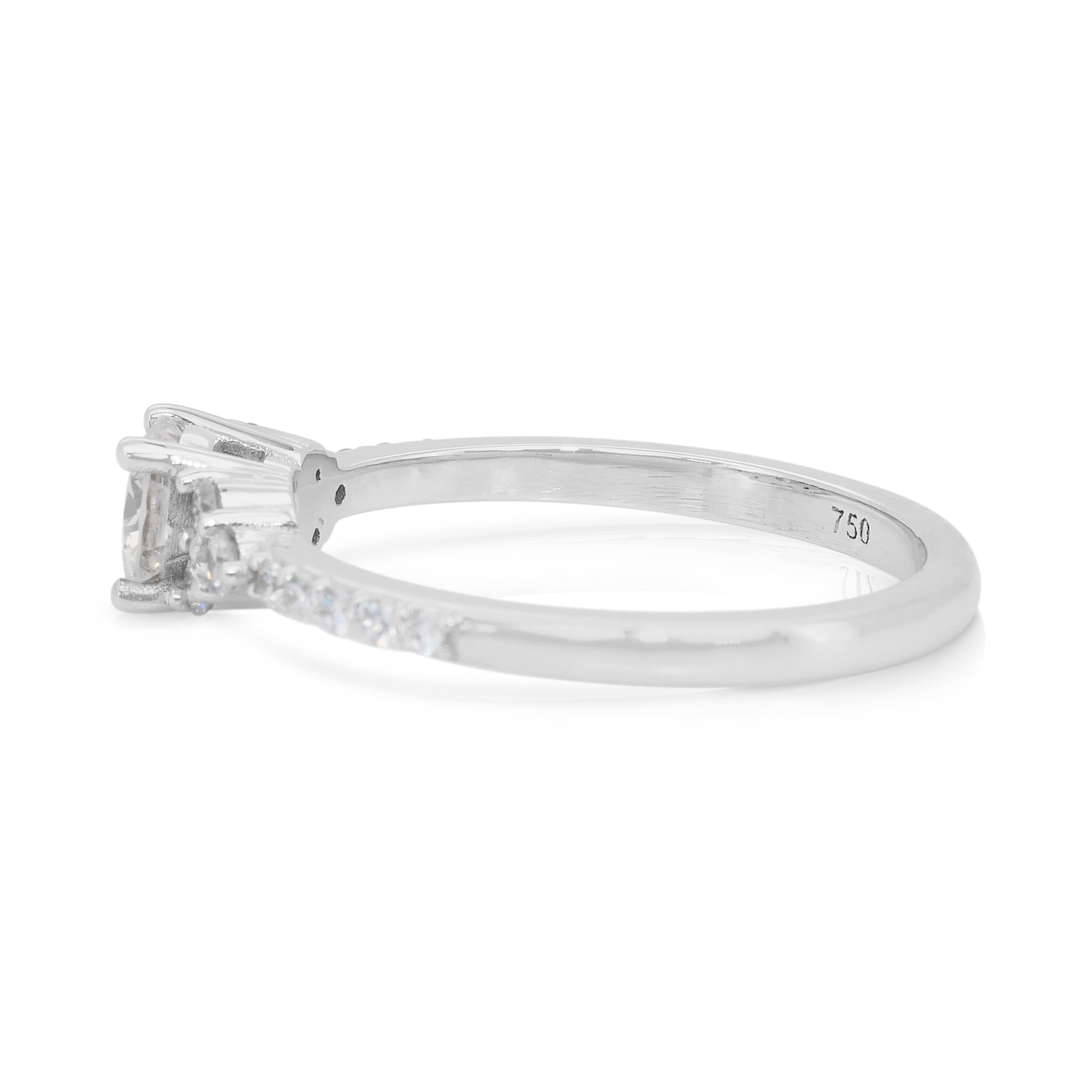 Bague pavée de 0,75ct de diamants en or blanc 18k - Certifiée IGI Neuf - En vente à רמת גן, IL