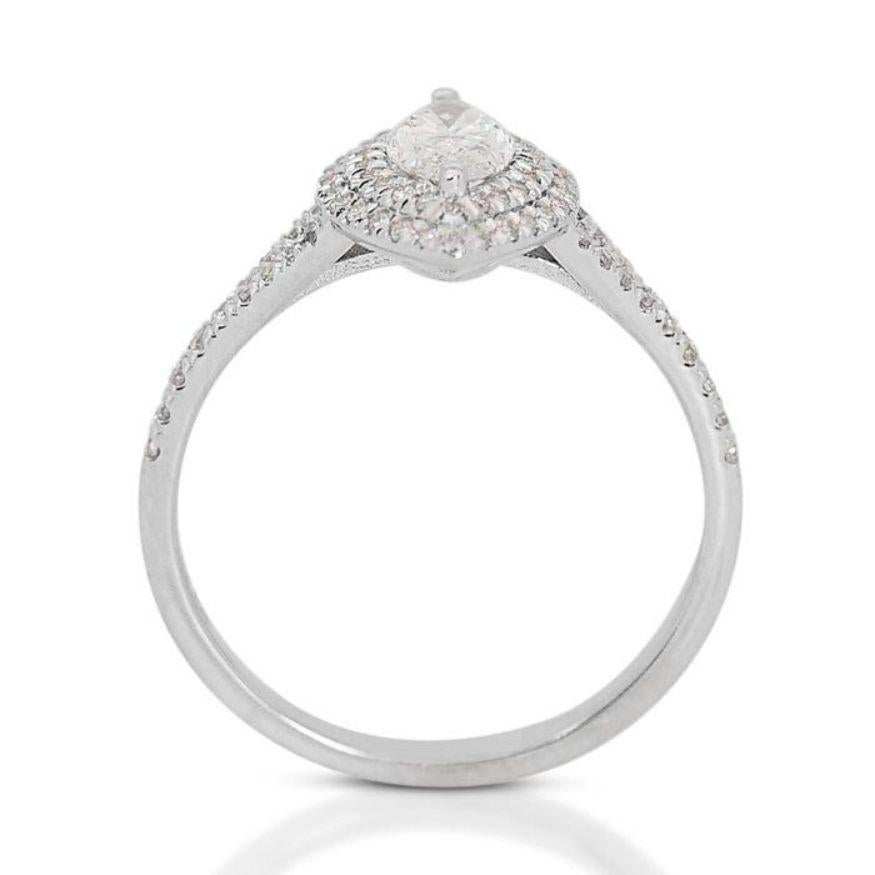 Women's Sparkling 0.75ct Marquise Diamond Ring set in 18K White Gold For Sale