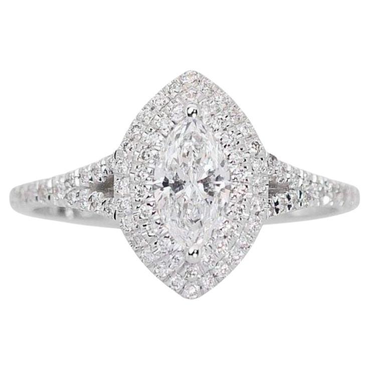 Sparkling 0.75ct Marquise Diamond Ring set in 18K White Gold For Sale