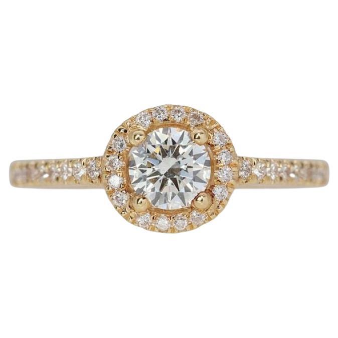 Sparkling 0.8 Carat Round Brilliant Diamond Ring in 18K Yellow Gold For Sale