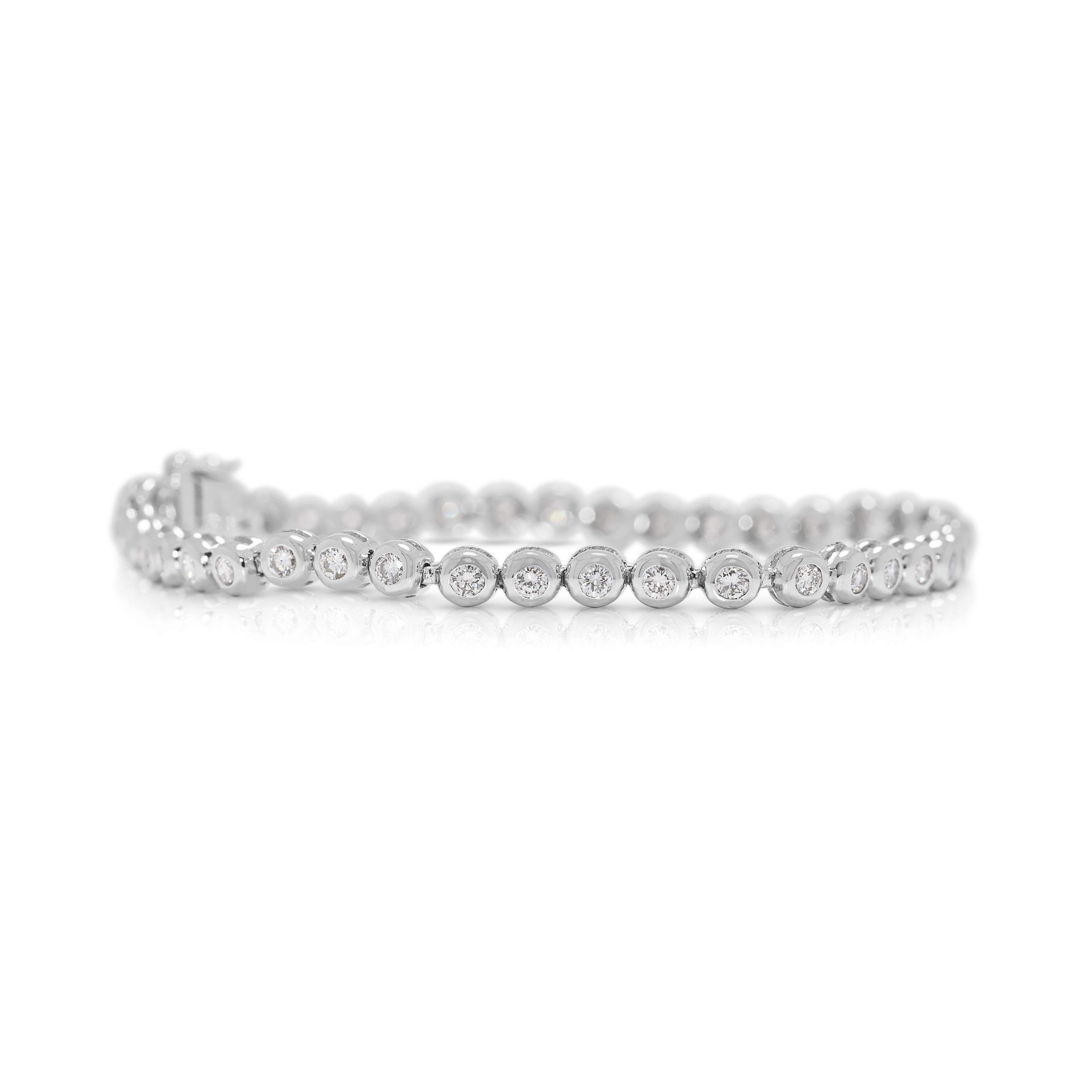 Taille ronde Bracelet tennis en or blanc 18 carats avec diamant naturel de 0,82 ct. en vente
