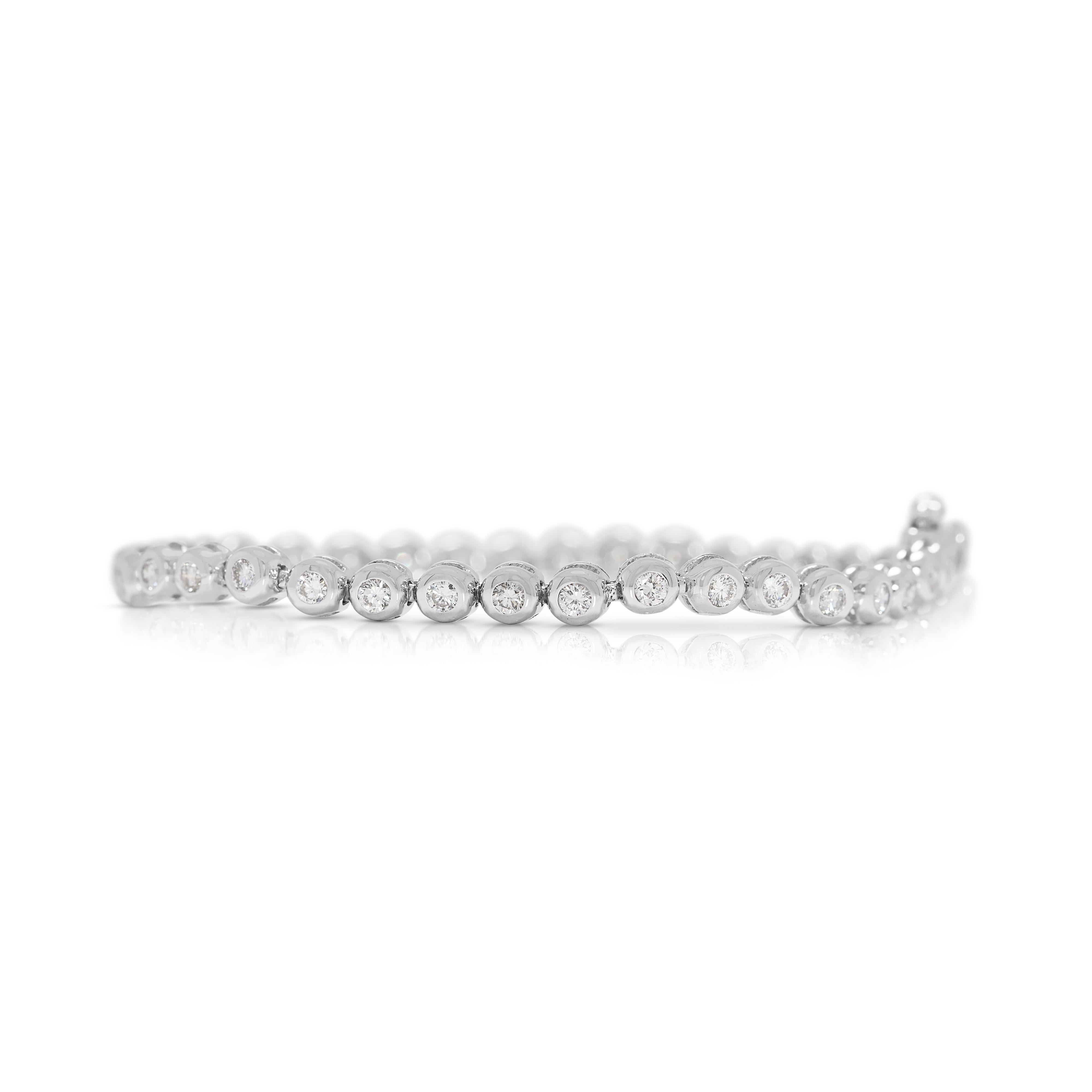 Bracelet tennis en or blanc 18 carats avec diamant naturel de 0,82 ct. Excellent état - En vente à רמת גן, IL