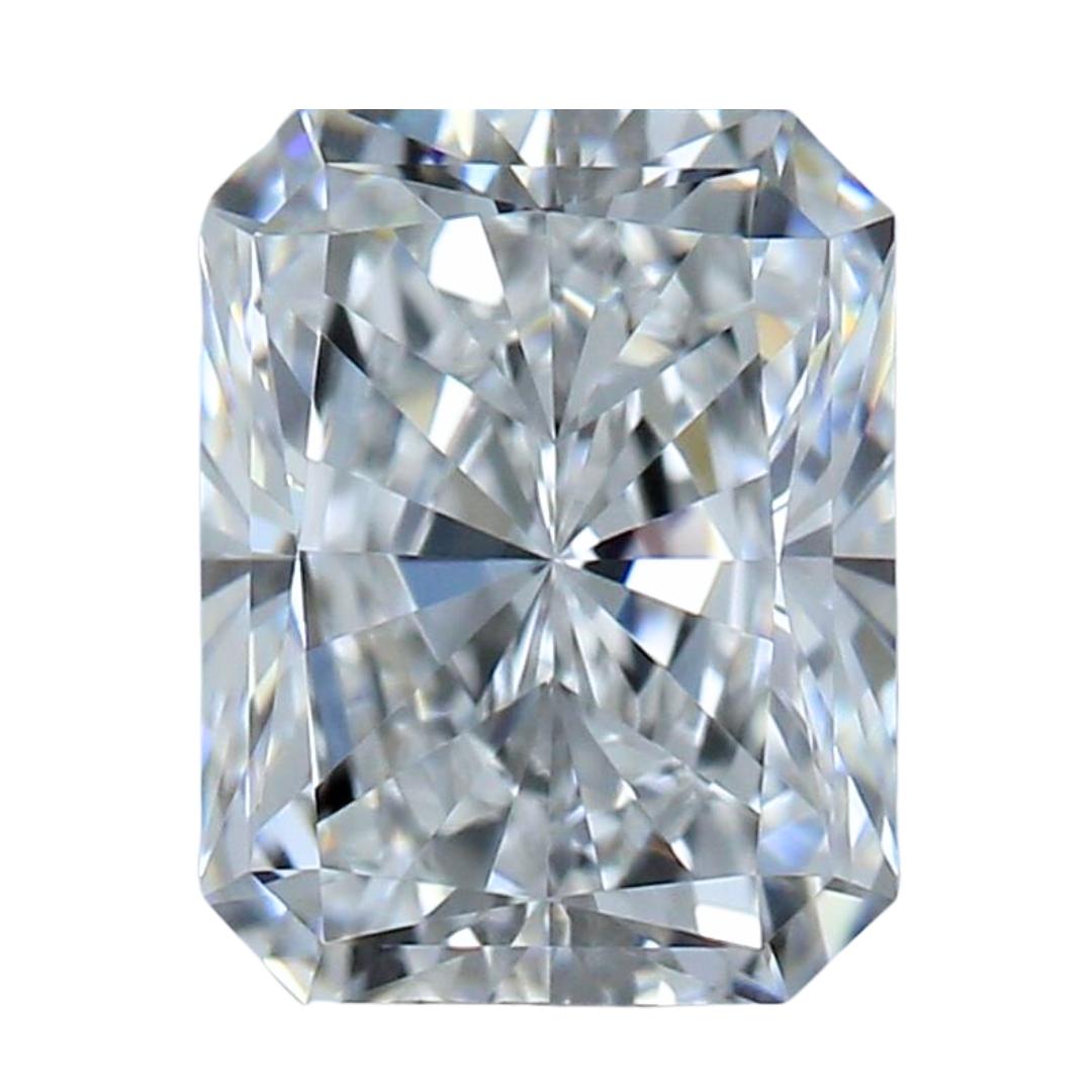 Sparkling 0.91ct Ideal Cut Diamond - GIA Certified  For Sale 2