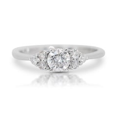 Bague étincelante sertie d'un diamant pavé de 0,96 carat en or blanc 18 carats, certifiée GIA