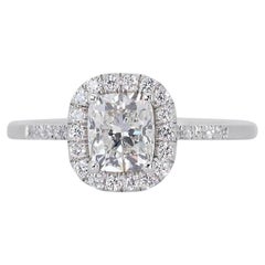 Sparkling 1 carat Cushion Cut Diamond Ring