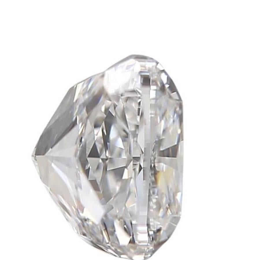 Sparkling 1 pc Natural Diamond with 0.90 Carat Cushion D IF IGI Certificate In New Condition In רמת גן, IL