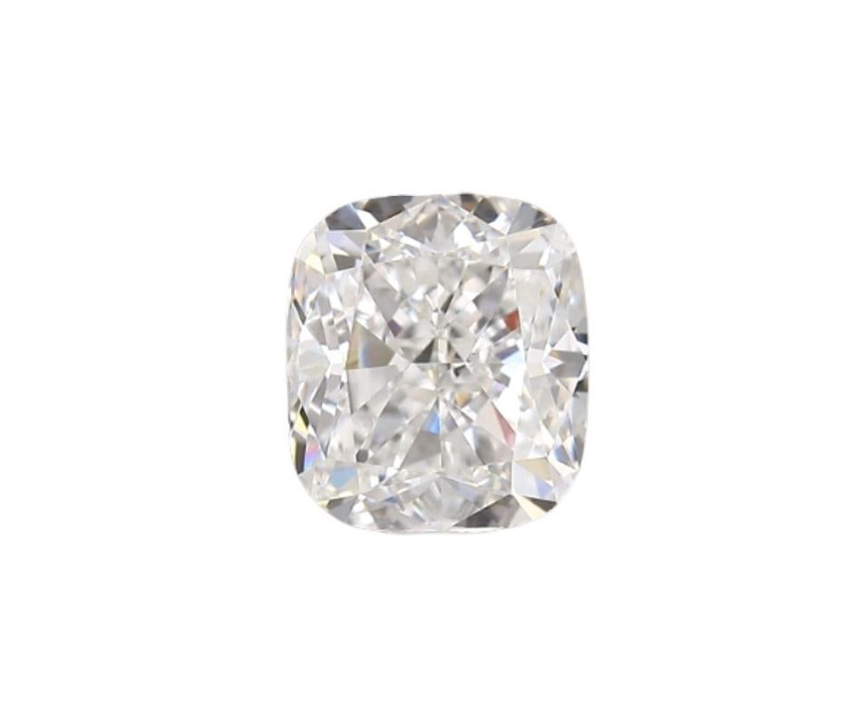 1 pcs Diamond - 0.90 ct - Cushion - D (colourless) - IF (flawless) IGI

Natural cushion-modified brilliant diamond in a 0.90 carat D IF with Beautiful cut and shine. This diamond comes with an IGI Certificate sealed in a security Blister and a laser