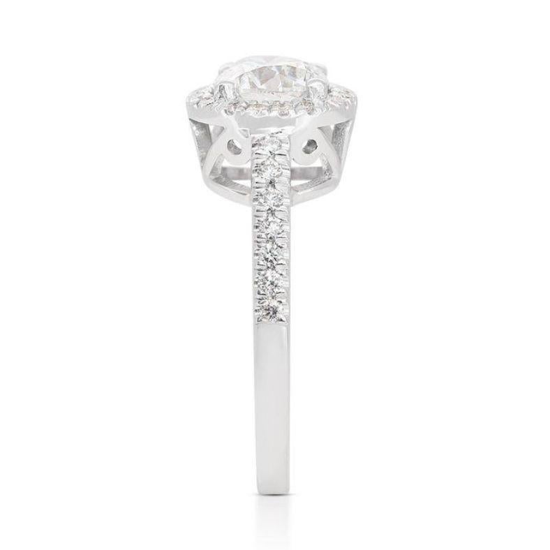Sparkling 1.16ct Round Brilliant Diamond set in 18K White Gold In New Condition For Sale In רמת גן, IL
