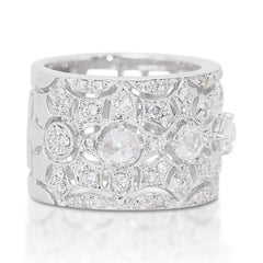 Sparkling 1.39 Carat Antique style Diamond Ring in 18K White Gold