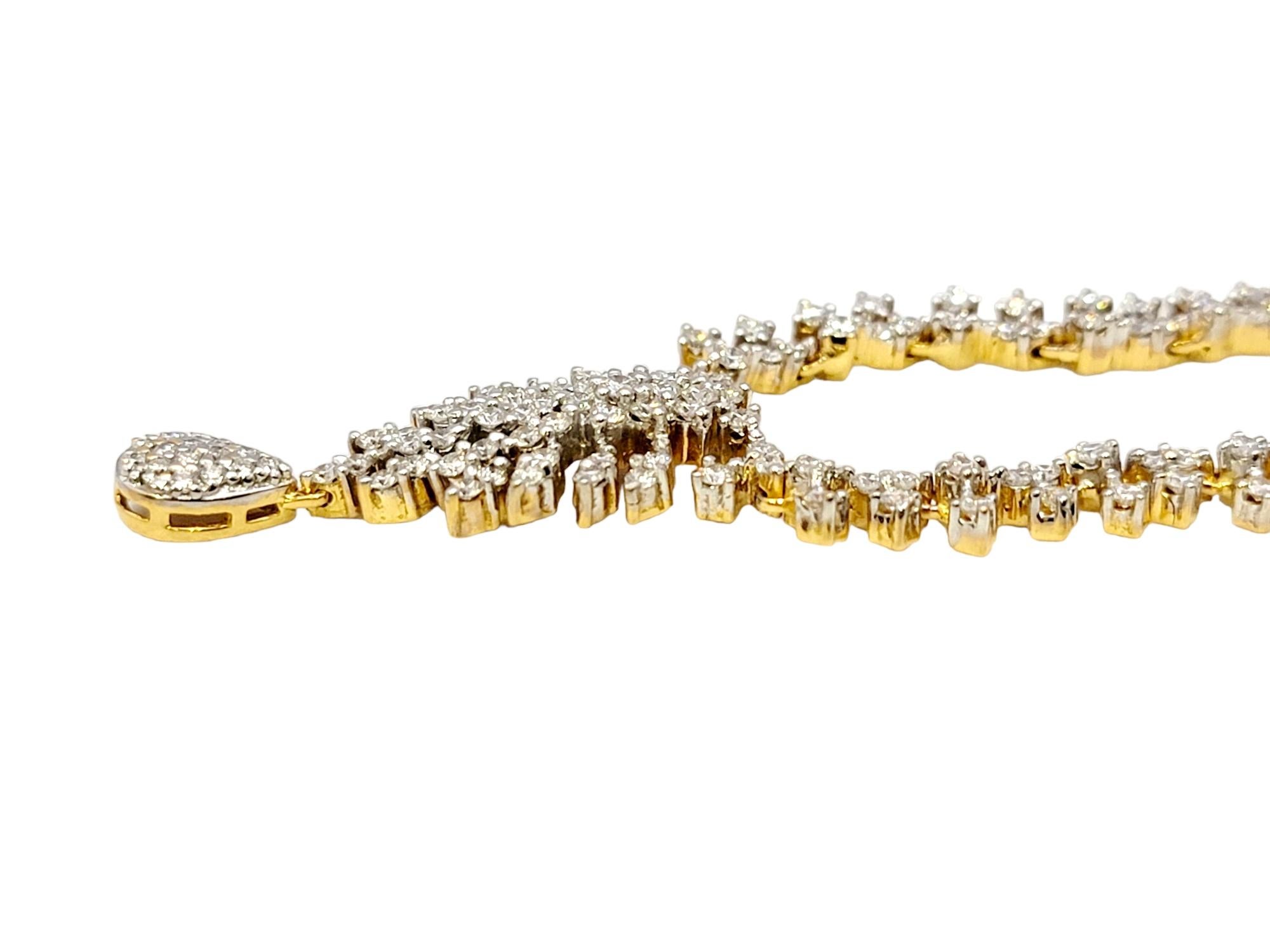 Sparkling 159 Diamond Y Drop Choker Necklace in 18 Karat Yellow Gold In Good Condition For Sale In Scottsdale, AZ