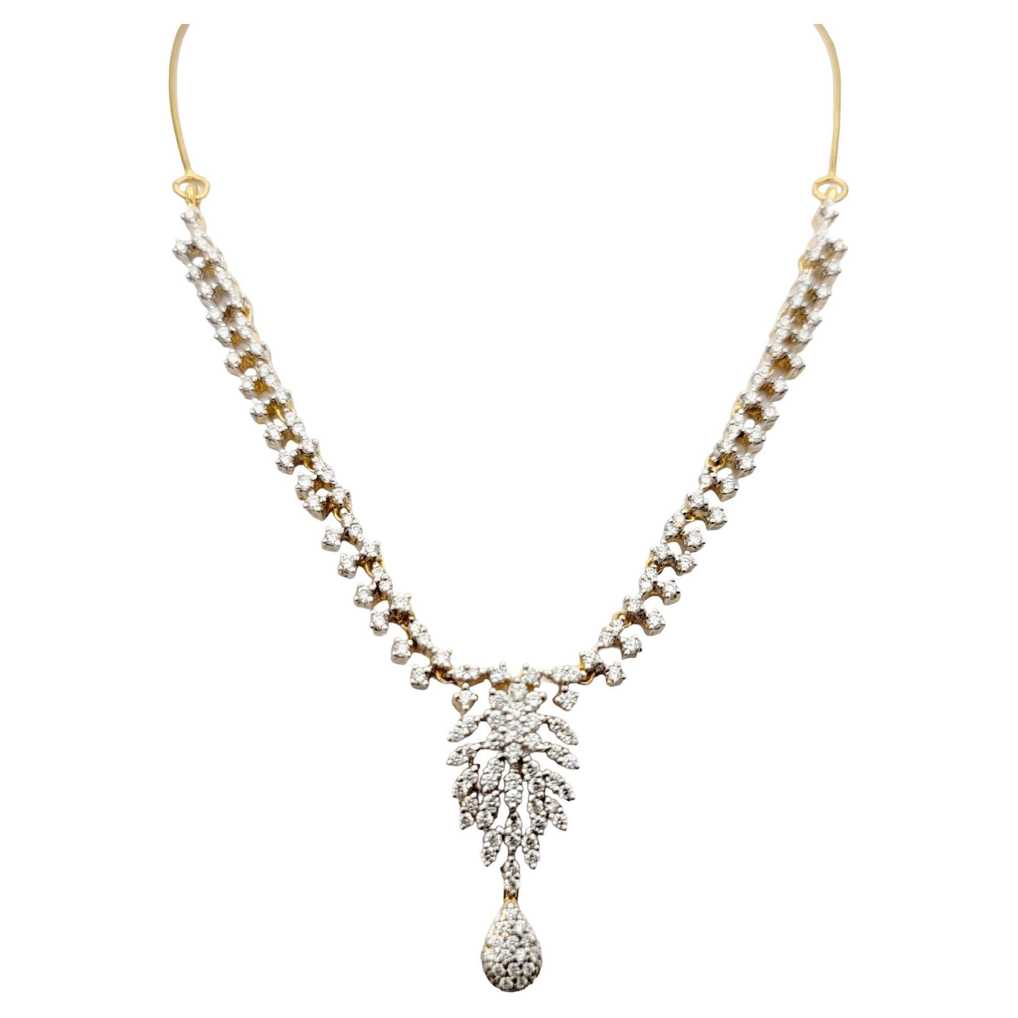 Sparkling 159 Diamant Y Tropfen-Halskette aus 18 Karat Gelbgold 15" lang