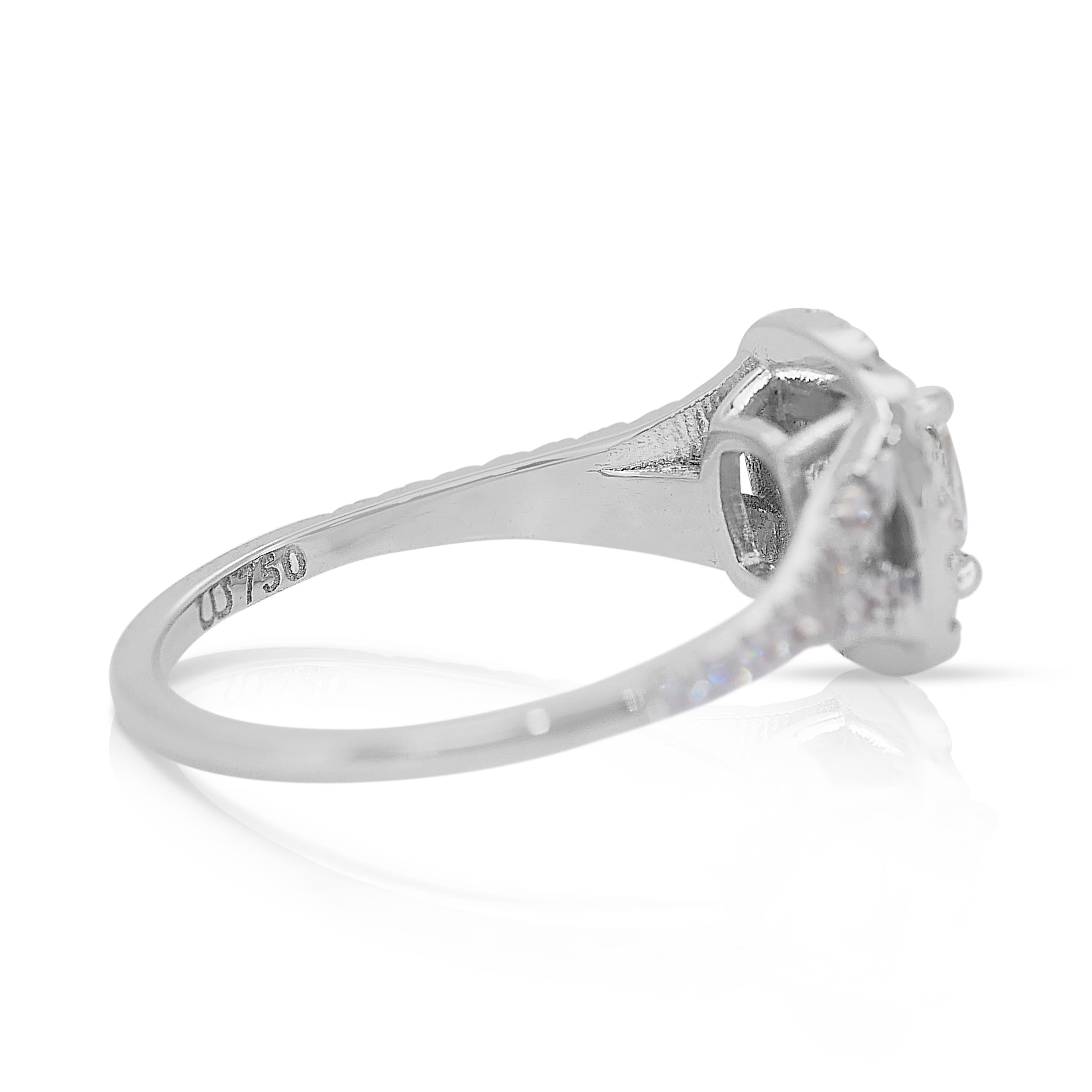 Sparkling 1.62ct Diamonds Halo Ring in 18k White Gold - IGI Certified In New Condition In רמת גן, IL