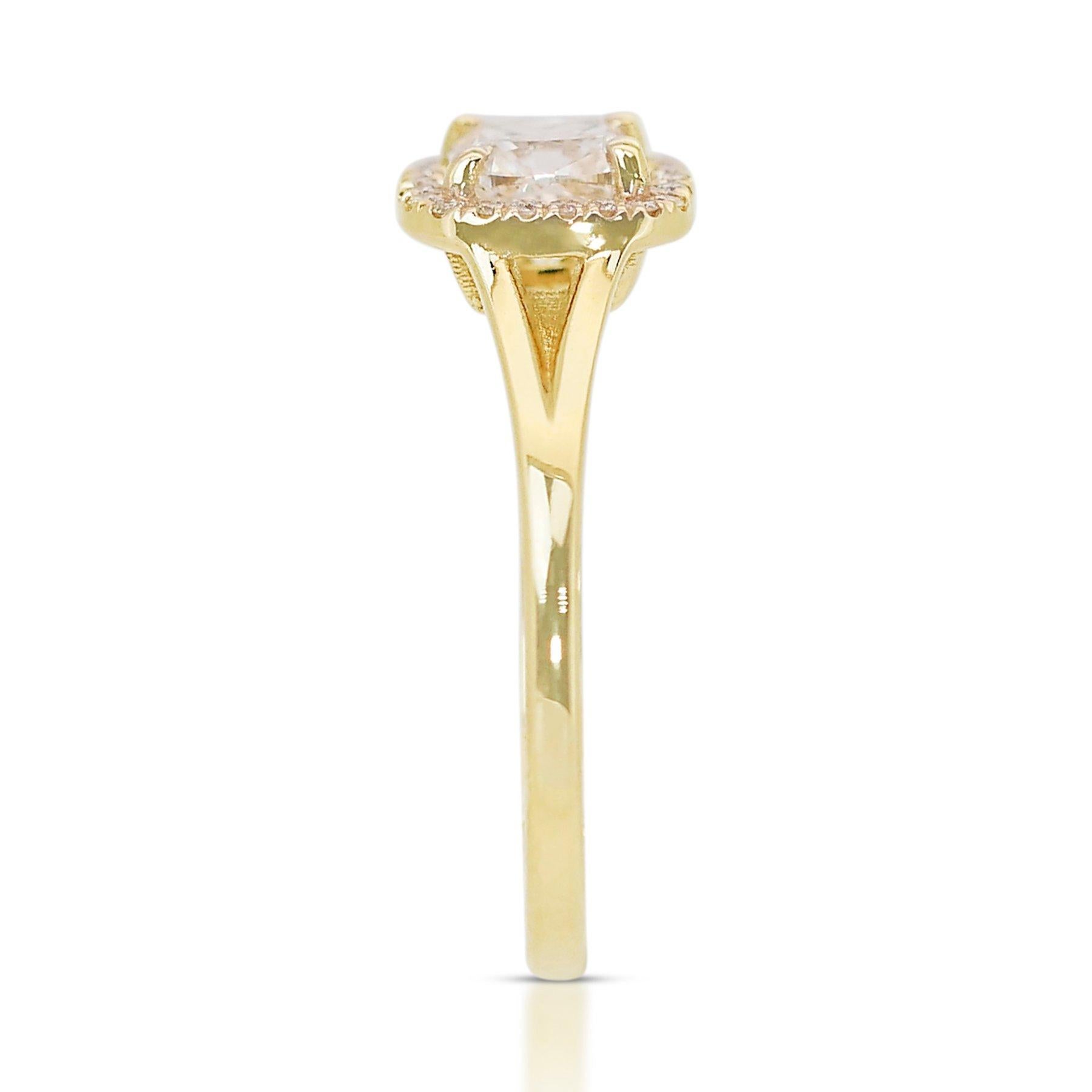 Sparkling 1.63ct Diamond Halo Ring in 18k Yellow Gold - GIA Certified For Sale 1