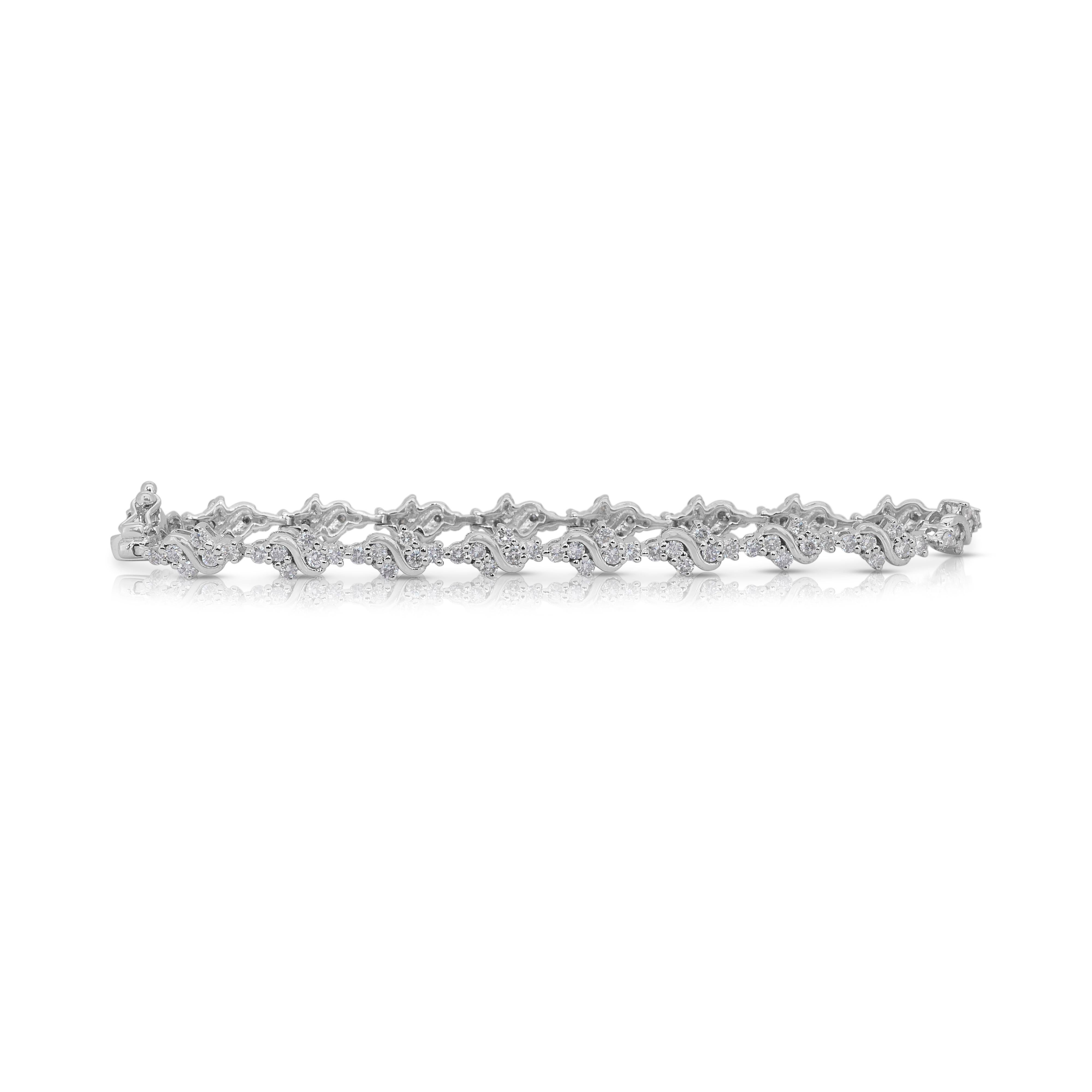Funkelnde 1,88ct natürliche Diamanten Armband in 18k Weißgold - IGI zertifiziert (Rundschliff) im Angebot