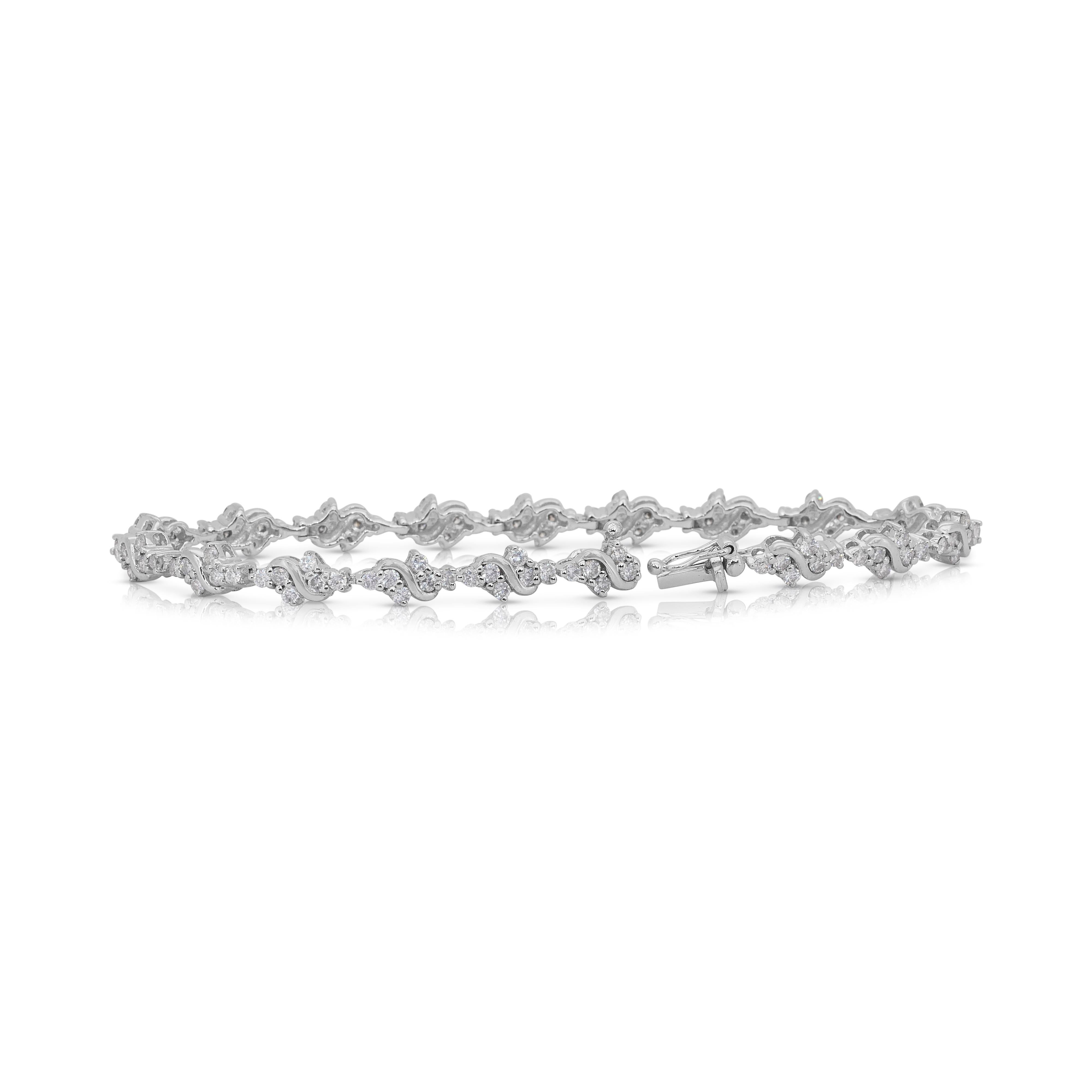 Funkelnde 1,88ct natürliche Diamanten Armband in 18k Weißgold - IGI zertifiziert im Zustand „Neu“ im Angebot in רמת גן, IL