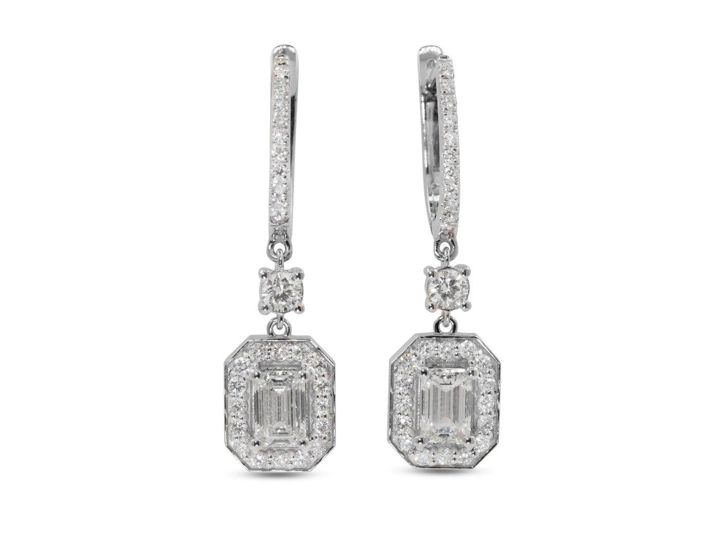 Sparkling 18k White gold Dangle Earrings with 1.50 ct Natural Diamond GIA Cert 1