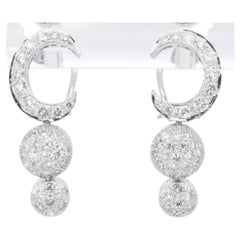 Sparkling 18k White Gold Dangle Earrings with 2.4 carat Natural Diamond