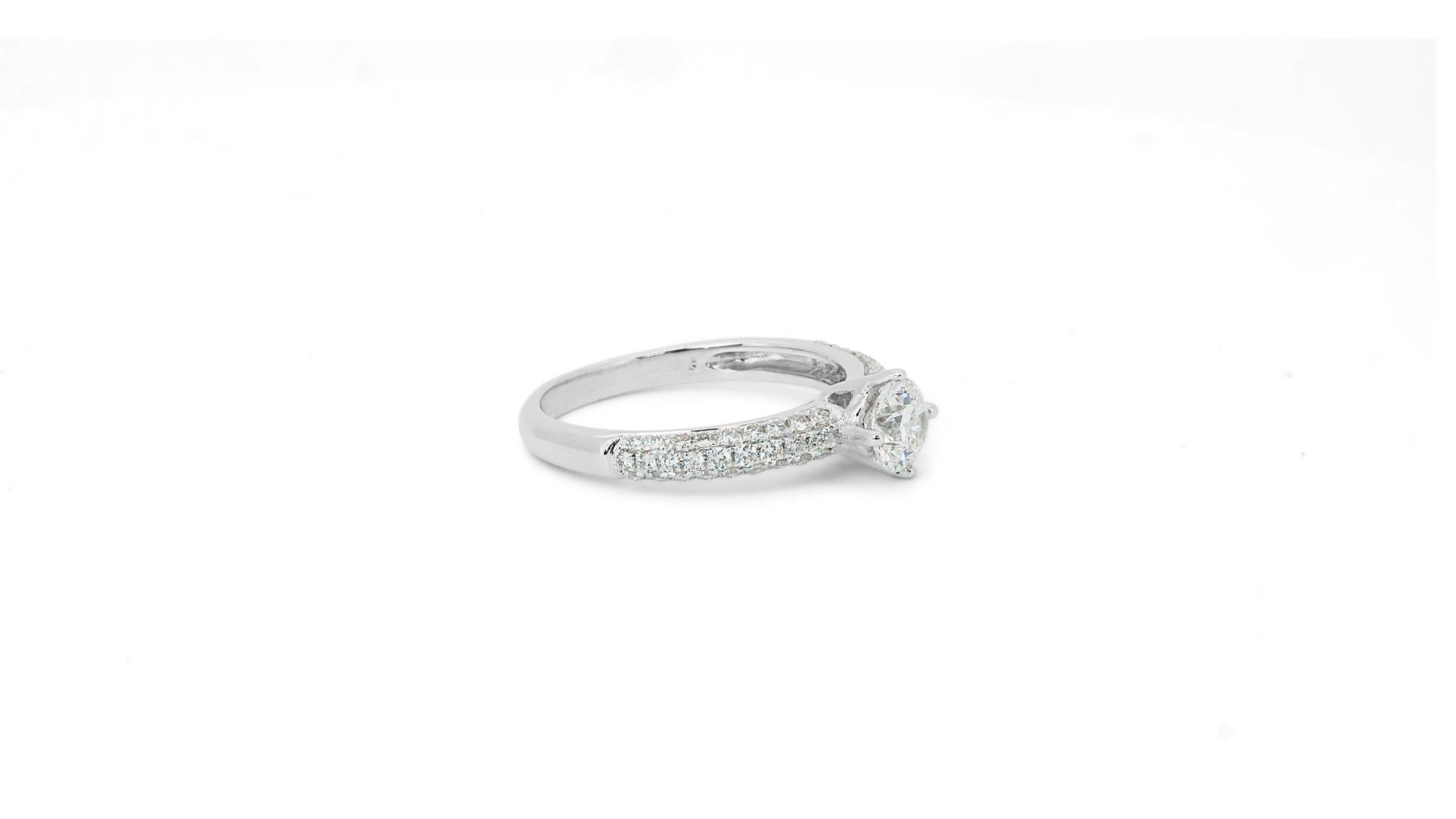 Sparkling 18k White Gold Engagement Ring with 0.90 ct Natural Diamonds IGI Cert 1