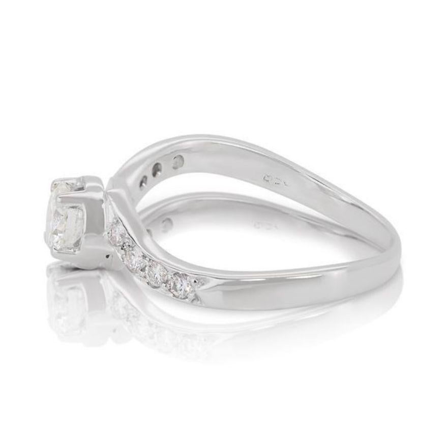 Sparkling 18K White Gold Ring with 0.23ct Round Brilliant Natural Diamonds For Sale 3