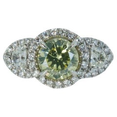 Sparkling-Ring aus 18 Karat Weigold mit 1,53 Karat natrlichen Diamanten