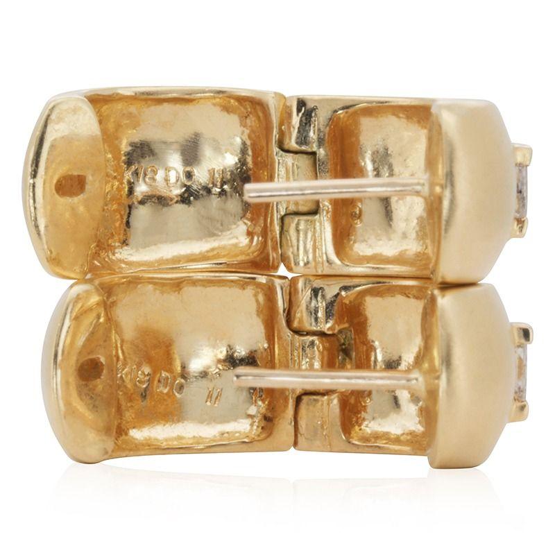Boucles d'oreilles étincelantes en or jaune 18 carats avec diamants naturels de 0,22 carat Pour femmes en vente