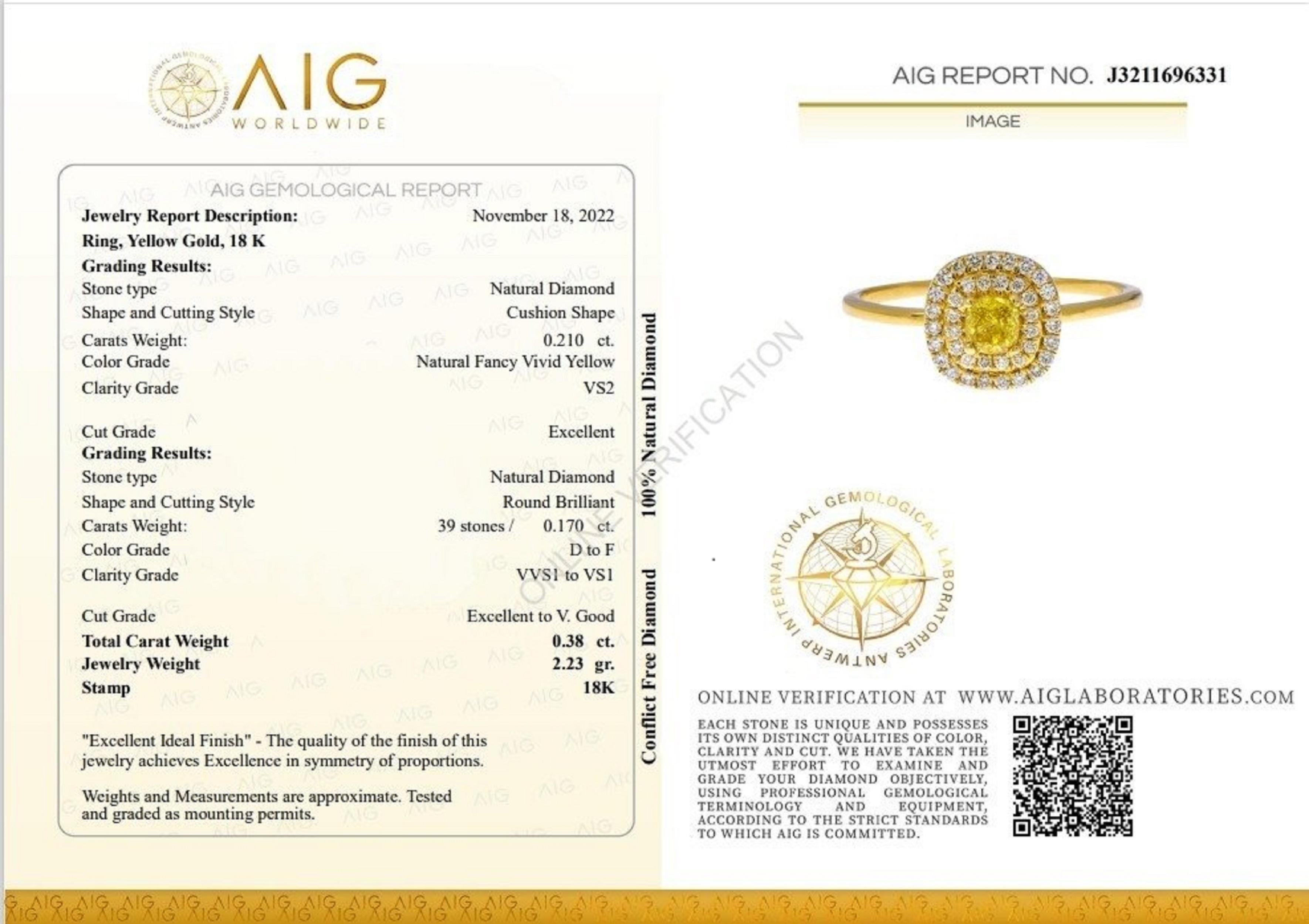 Cushion Cut Sparkling 18k Yellow Gold Halo Fancy Ring 0.38 Ct Natural Diamonds Aig Cert For Sale