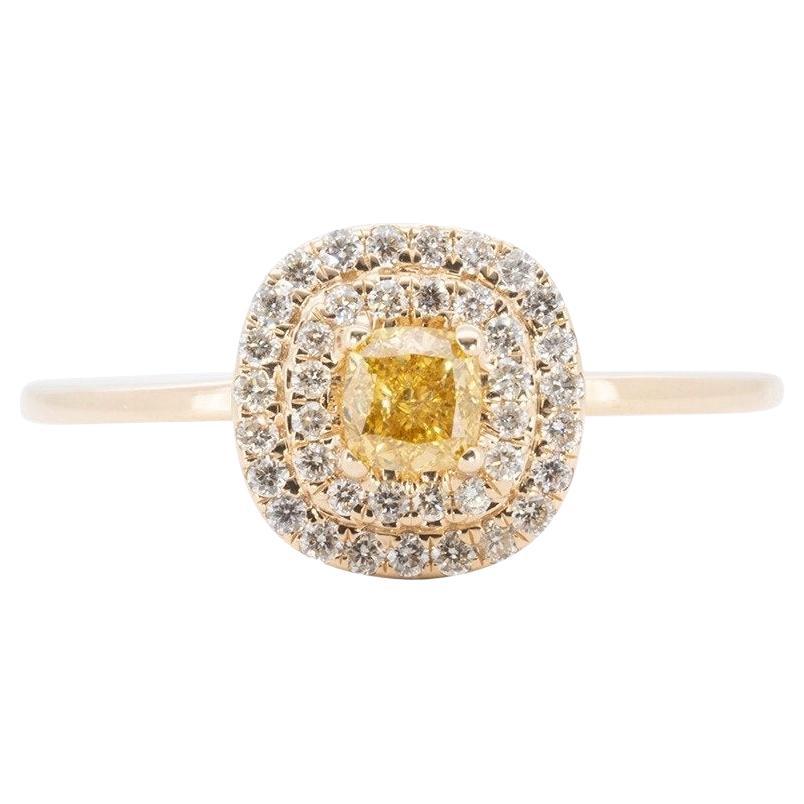 Sparkling 18k Yellow Gold Halo Fancy Ring 0.38 Ct Natural Diamonds Aig Cert For Sale