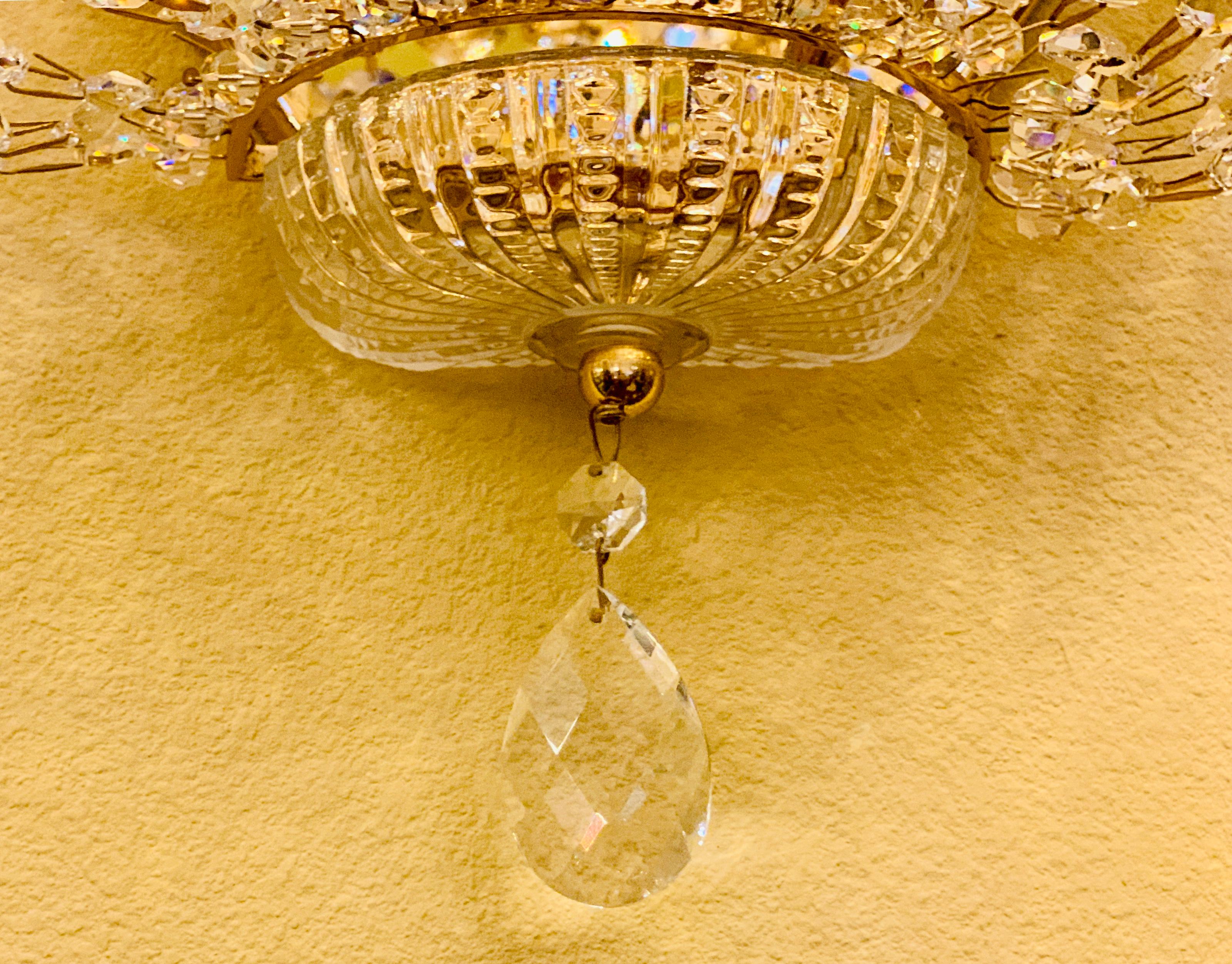 Sparkling 1980er Jahre Art Deco Stil Kristall Gold Metall Korb-Leuchte Wandleuchte (amerikanisch) im Angebot
