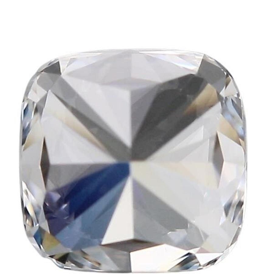 Women's or Men's Sparkling 1pc Diamond w/ 0.75 ct Cushion E VS1 GIA Certificate For Sale