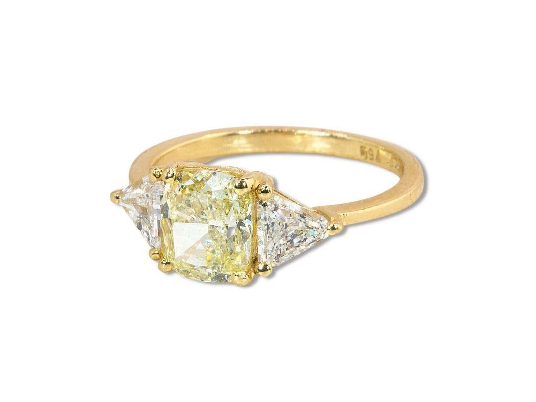Sparkling 2,03 Karat 3-Stein-Diamantring im Angebot 2