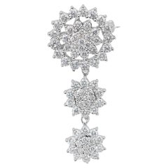 Elegant 2.63ct Diamonds Brooch in 14k White Gold - IGI Certified