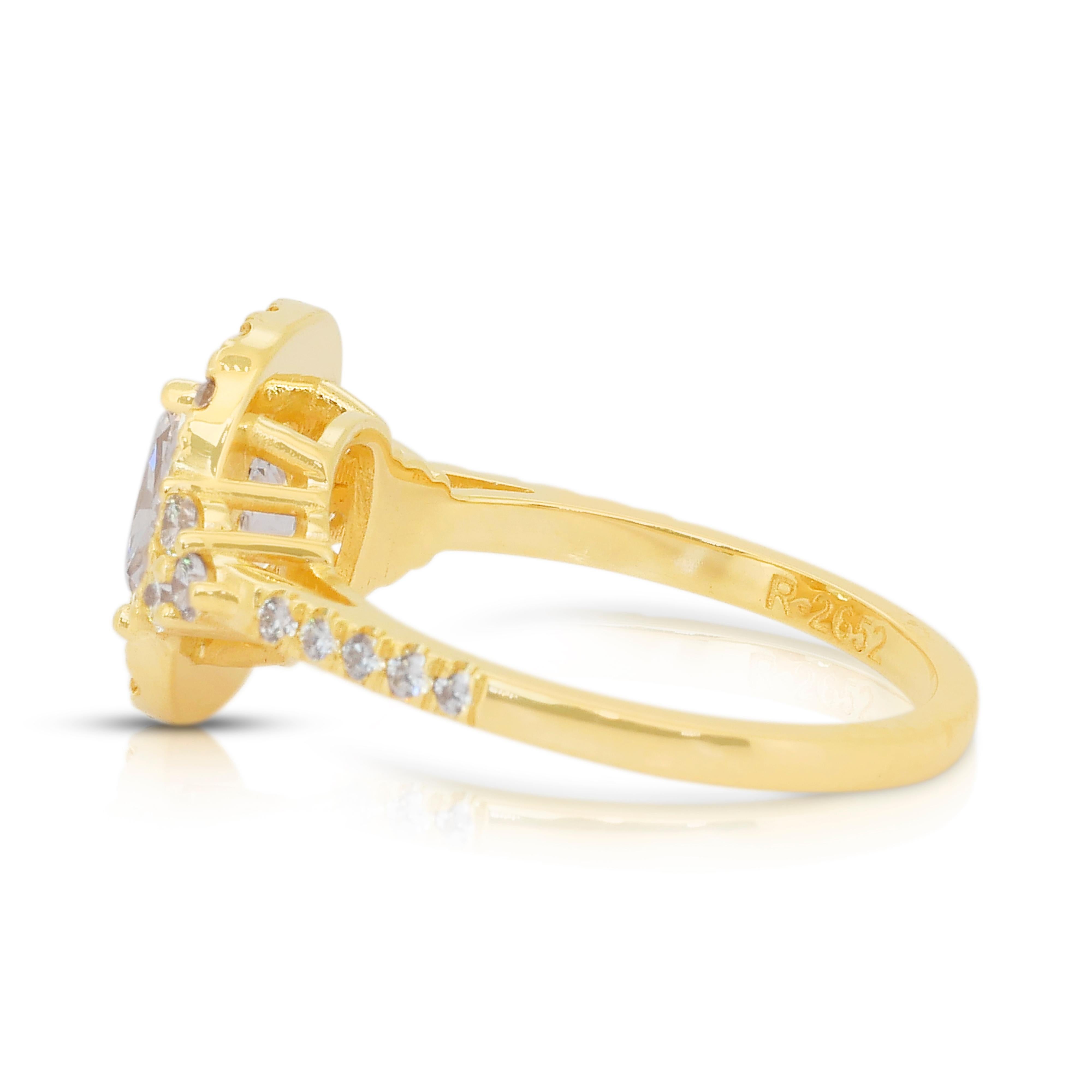 Scintillante anello aureolato con 2,12 carati di diamanti in oro giallo 18 carati - Certificato GIA in vendita 1