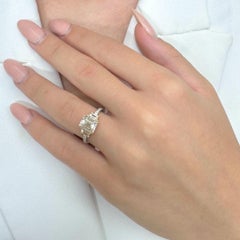 Sparkling 2.53ct Diamonds 3-Stone Ring in 18k White & Rose Gold - IGI Certified
