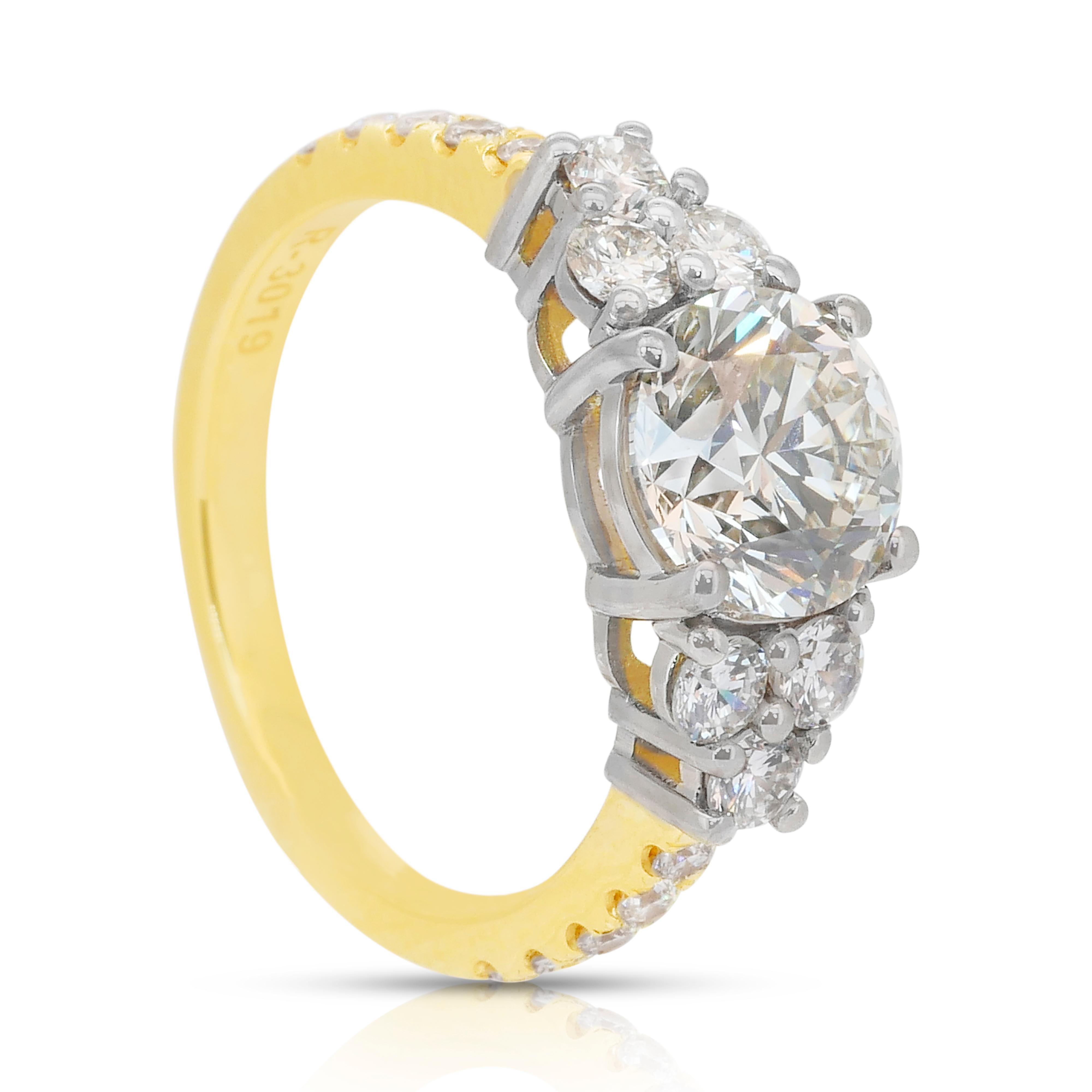 Anello con 2,72 carati di diamanti in oro giallo e bianco 18k - Certificato IGI in vendita 3